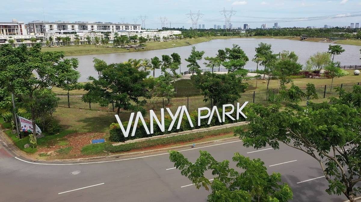 Azura Starlight image 3